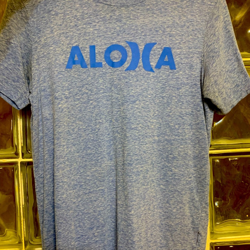 •••SOLD•••Hurley T-Shirt